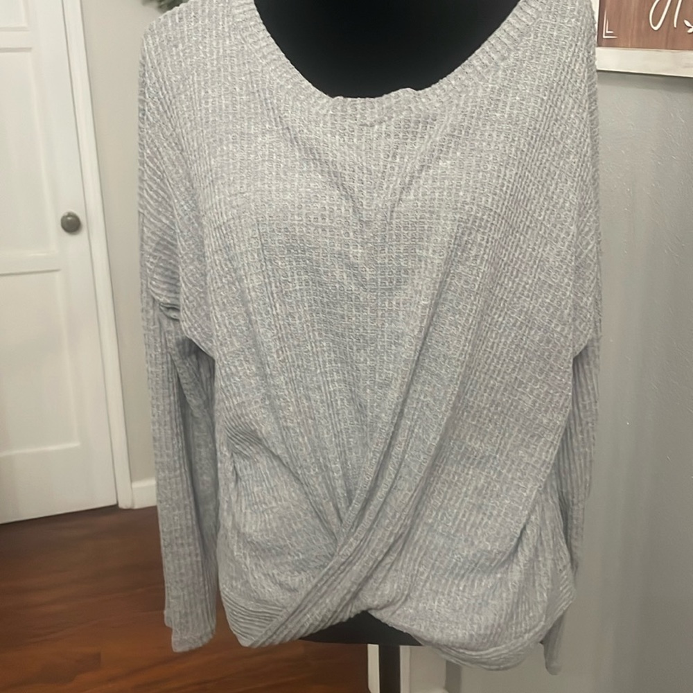 Paper Crane Women's Gray Twist Front Rib-Knit Top Long Sleeve
